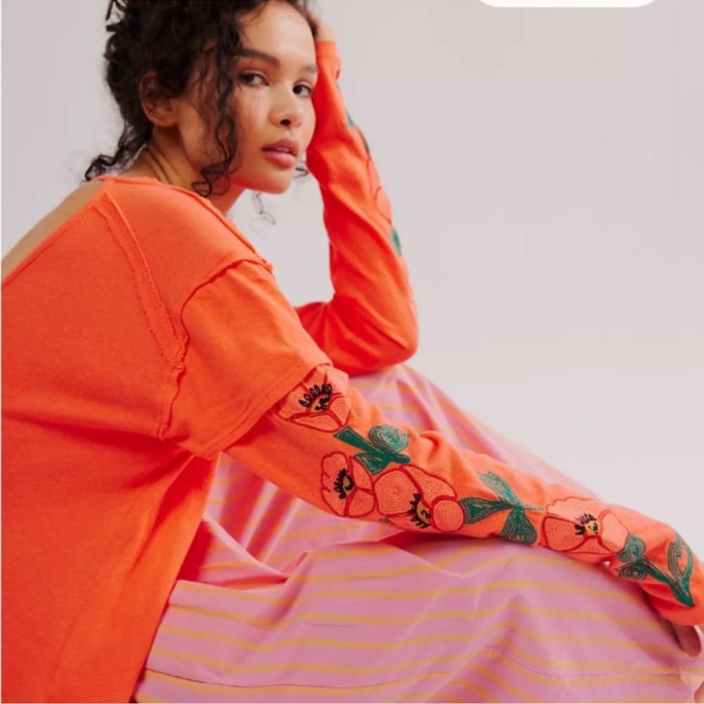 Free People Not Your Poppys Long-Sleeve Embroidered Orange Tee XS & Small - Picture 3 of 8